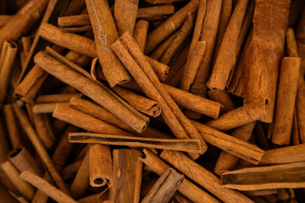 Cinnamon sticks background